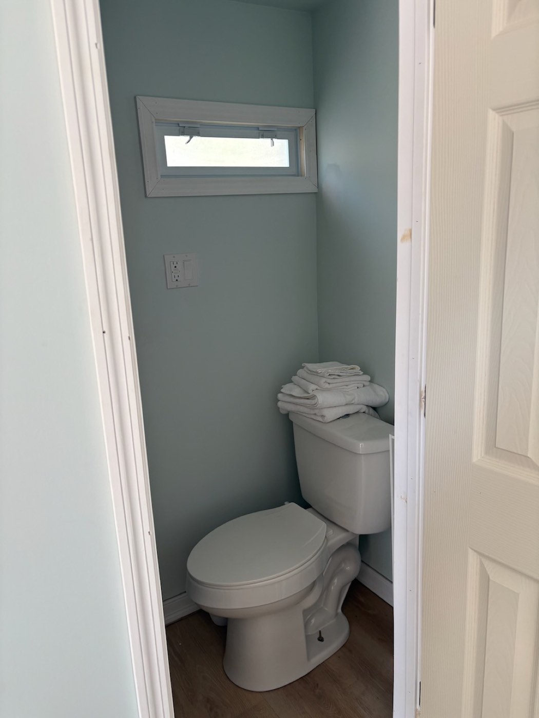 Cabin (4/10)