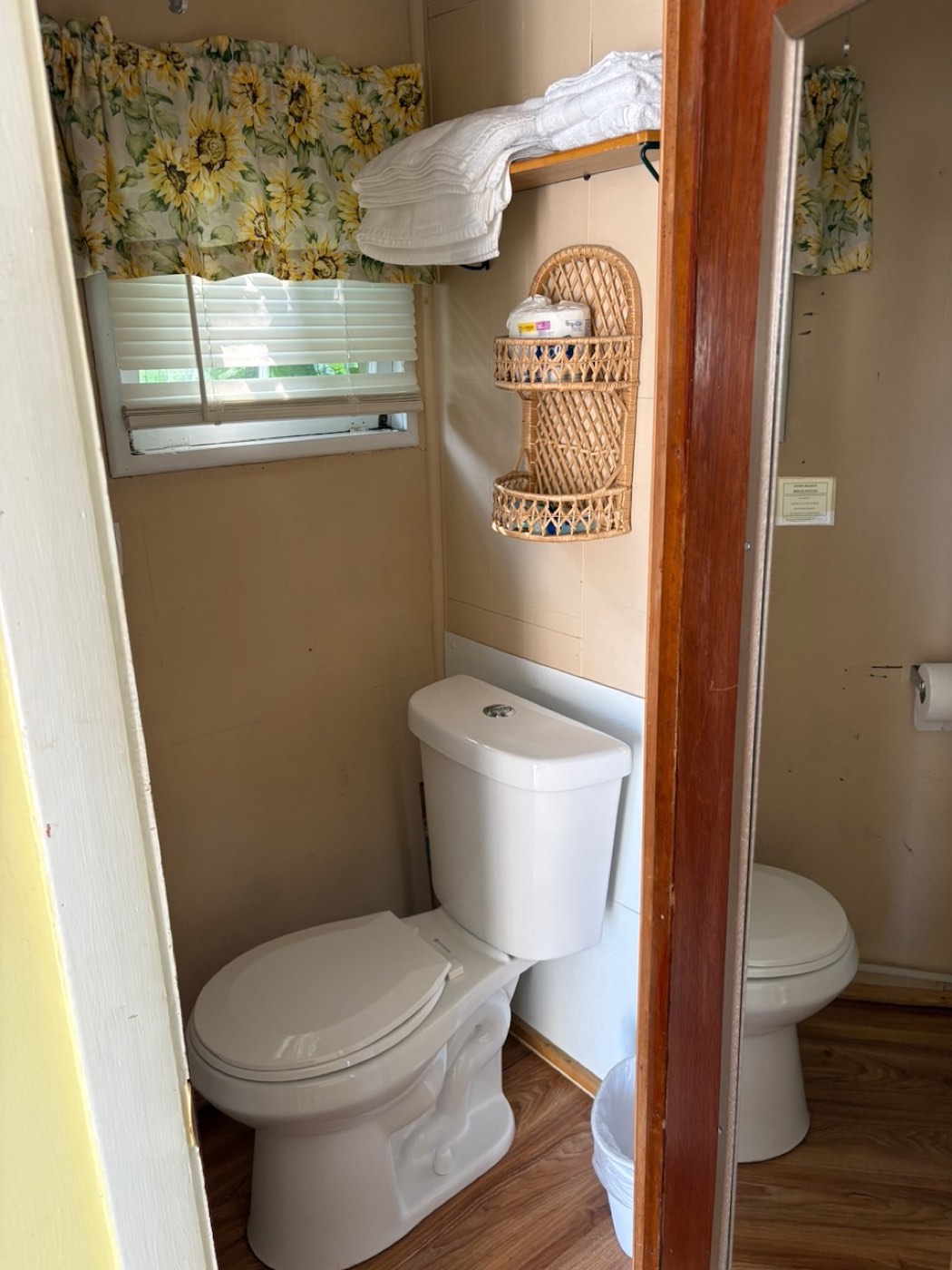 Cabin (9/10)