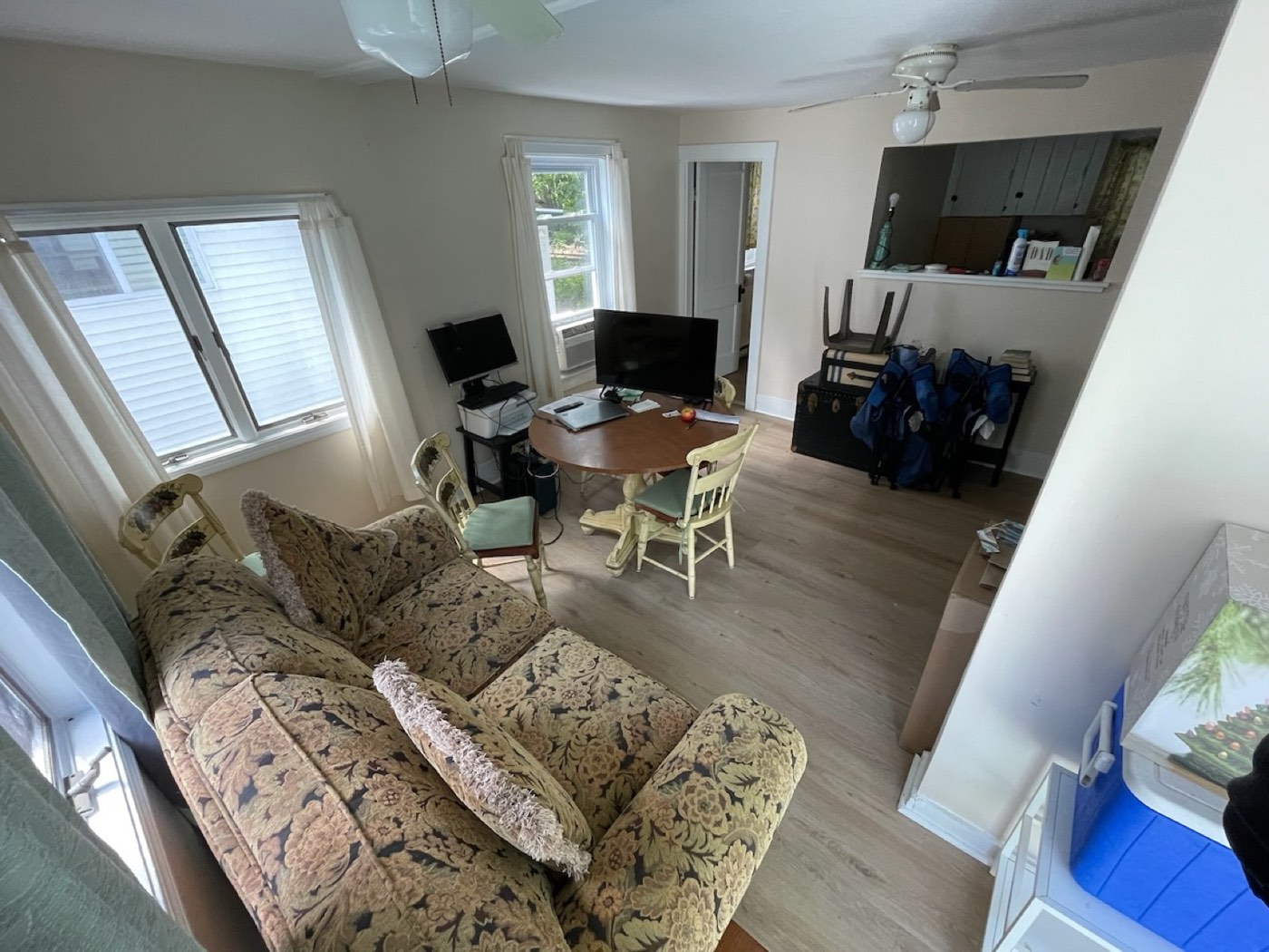 Cottage 16 (2/6)